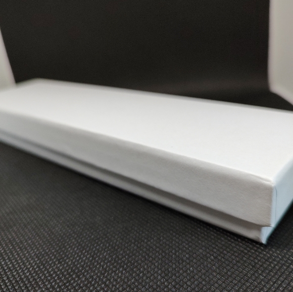 Kawaii Enamel Pin Harry Potter Magical Potions set plus hard gift box. - Picture 5 of 5